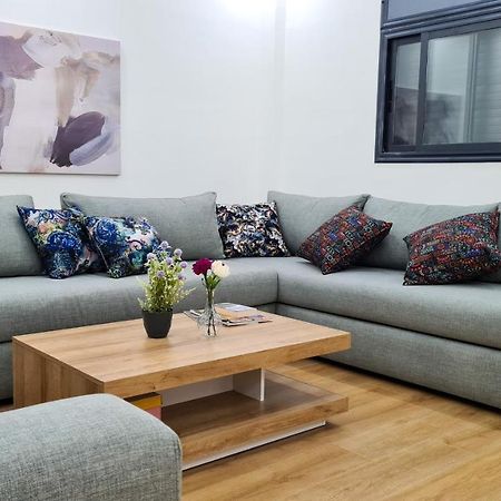 Cosy 2 Bedrooms Apartment In The Heart Of カサブランカ エクステリア 写真